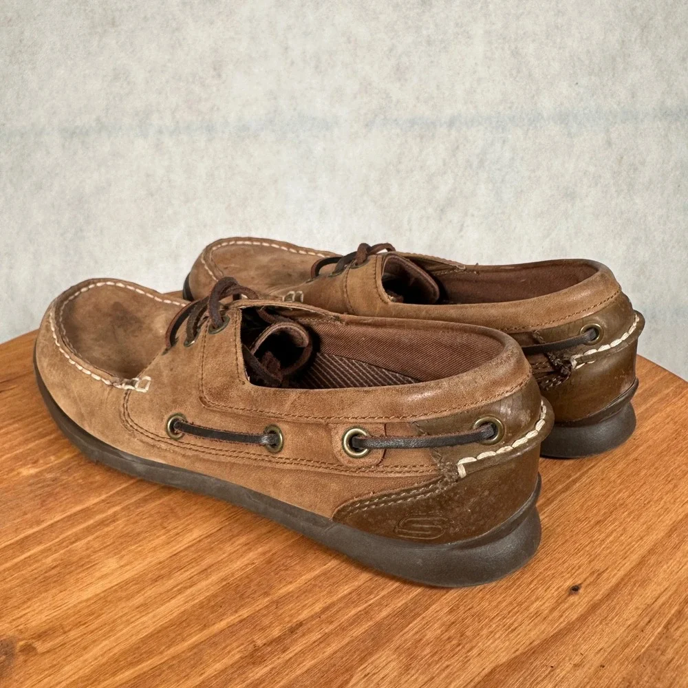 Skechers Boat Shoes Mens Size 8 Brown Good Relaxed Fit Leather Loafers 64765